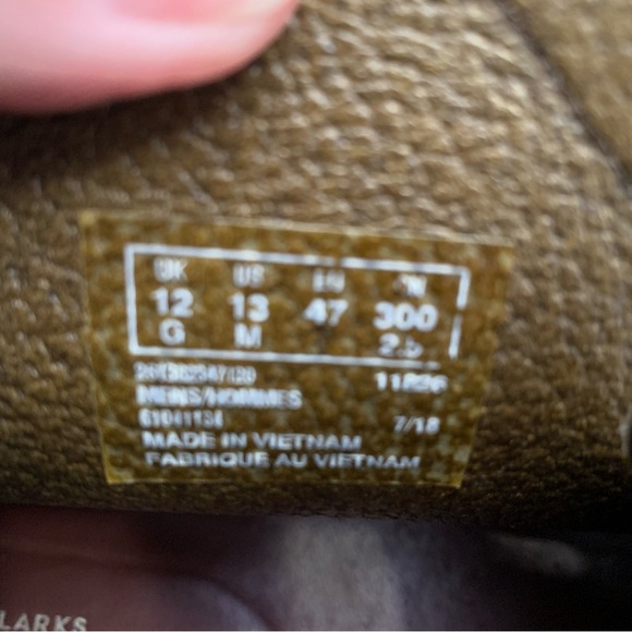 Men’s Clark’s Original Desert Boots with Crepe Soles - size 13 - Picture 13 of 16